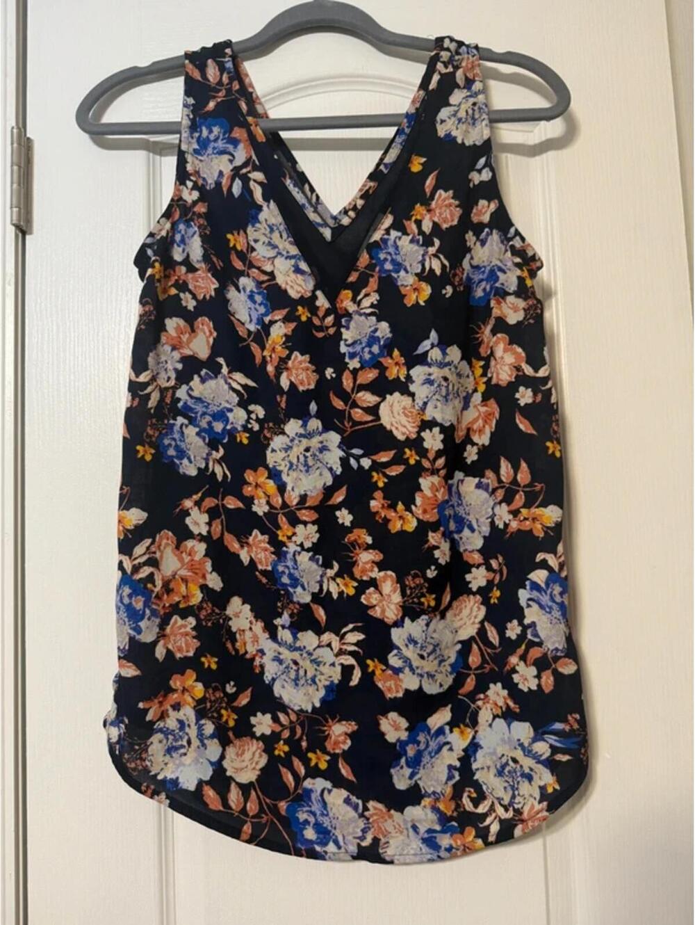 Maurices Floral Sleeveless Blouse, Size XS